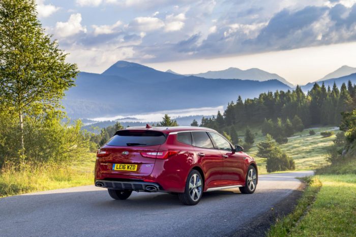 Kia Optima Sportswagon - Rear