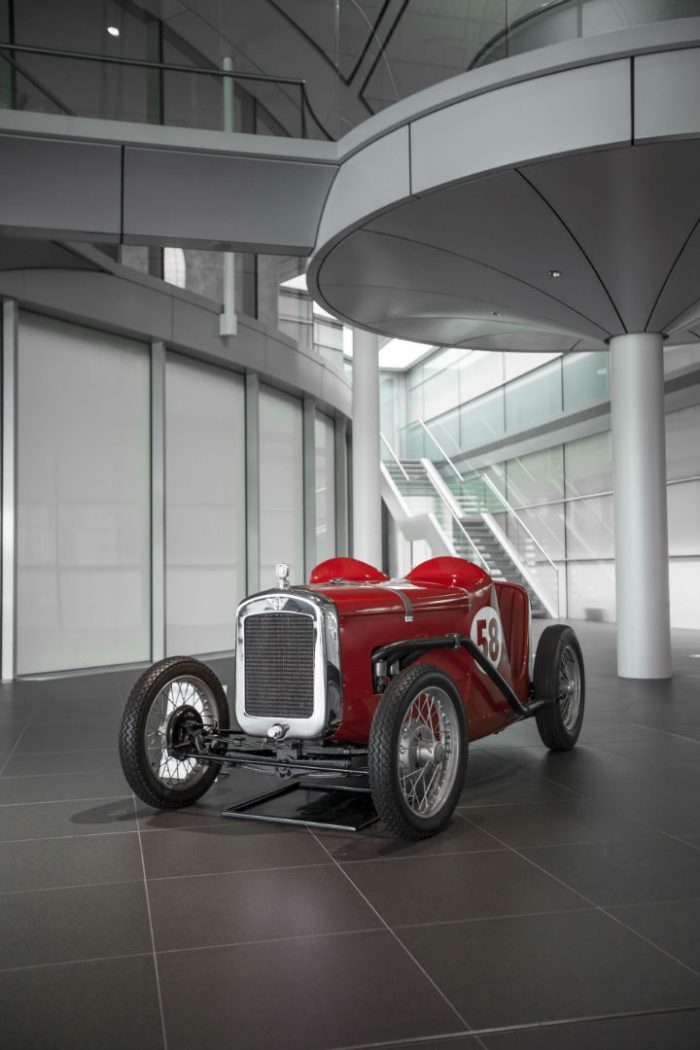 McLaren MTC Factory Tour - 013 - carwitter