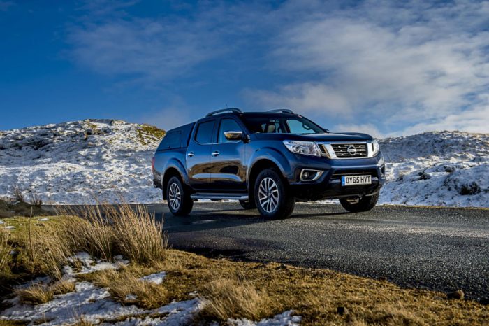 Nissan Navara - Front Alt
