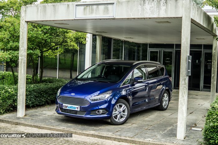 2016-ford-s-max-review-font-angle-carwitter