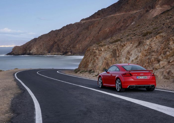 audi-tt-rs-coupe-back