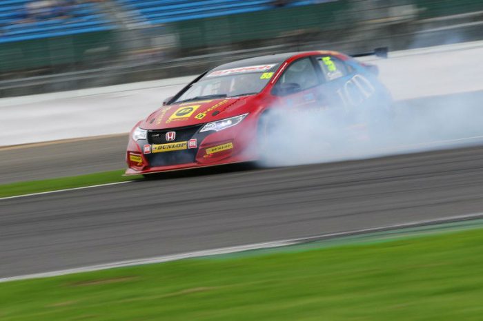 btcc-2016-silverstone-jeff-smith-honda