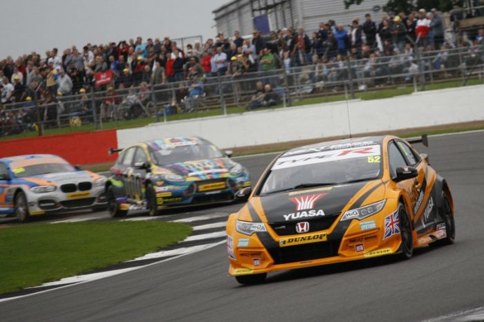btcc-2016-silverstone-shedden-honda
