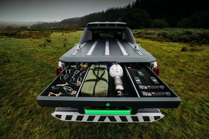 nissan-navara-enguard-concept-kit-detail-carwitter