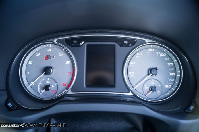 2016-audi-s1-review-dials-carwitter