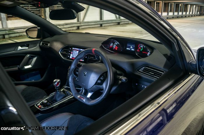 2016-peugeot-308-gti-review-interior-carwitter
