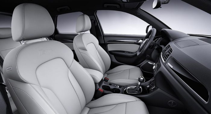 audi-q3-black-edition-interior