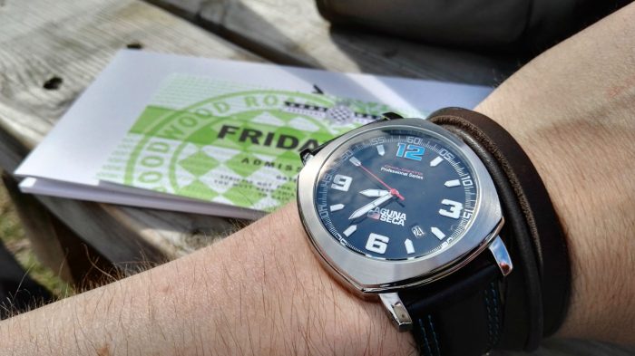 omologato-watch-review-wristie-carwitter