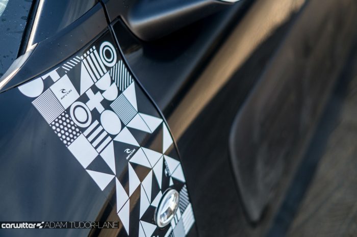 2016-citroen-c4-cactus-ripcurl-review-ripcurl-graphic-front-carwitter