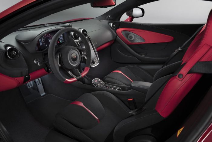 mclaren-570s-design-edition-interior