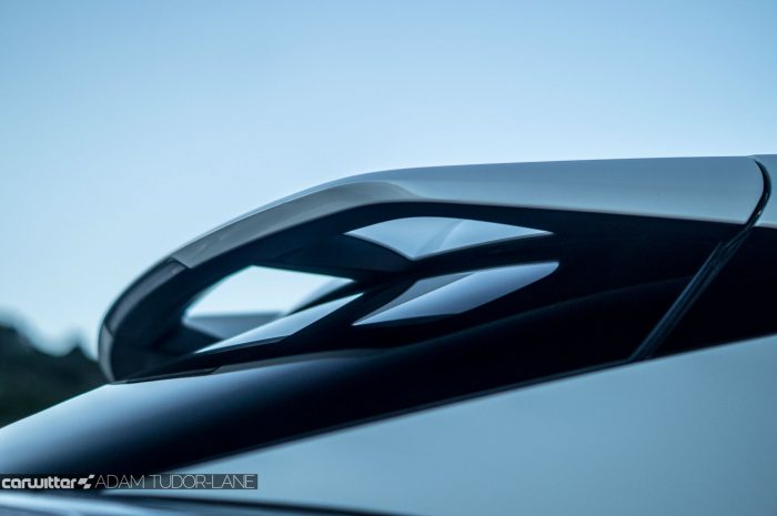 toyota-c-hr-review-spoiler-detail-carwitter